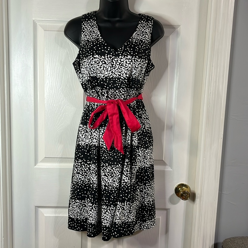 Motherhood black & white sleeveless dress with red sash, size S, NWT.